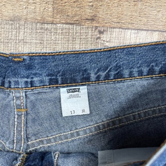 Levi's Denim Shorts size 13 (Juniors) - Picture 3 of 5